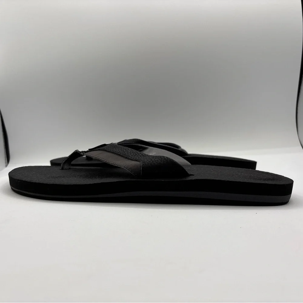 Reef Flip Flops Men's Size 12 K-10 EUR 45 Black Gray Slip On Comfort Sandals